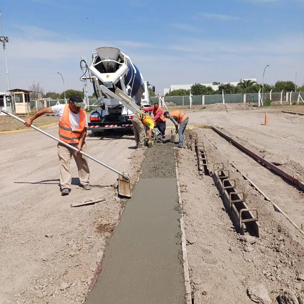 Movimiento de Suelos Antena